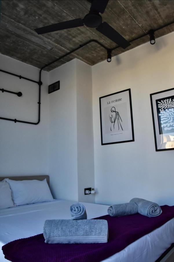 Chic Penthouse Industrial-Style Leilighet Mosta Eksteriør bilde