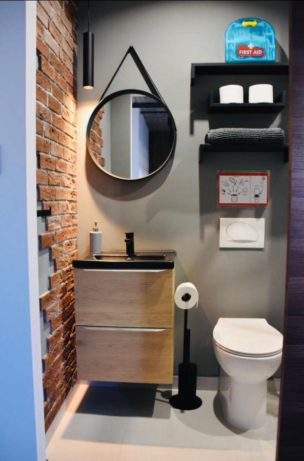 Chic Penthouse Industrial-Style Leilighet Mosta Eksteriør bilde